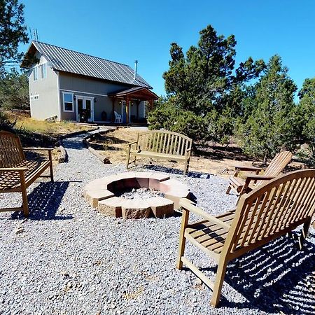 The Cedars Country Cottage, Solitude, Amazing Night Skies!! 布兰丁 外观 照片
