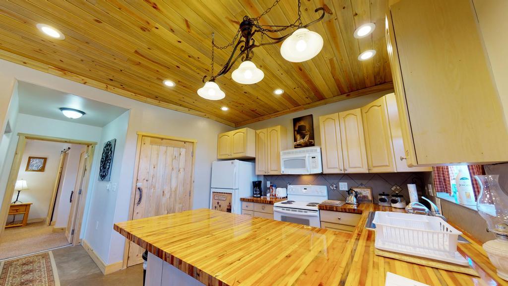The Cedars Country Cottage, Solitude, Amazing Night Skies!! 布兰丁 外观 照片